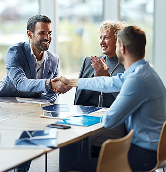 Bild mit Shakehands nach der Einstellung