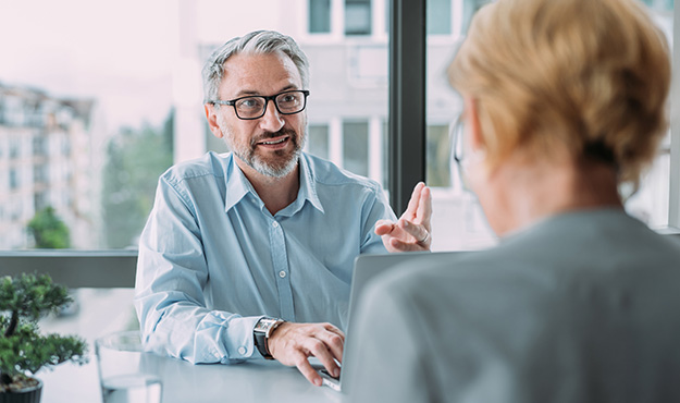 1 zu 1 Gespr&auml;chssituation