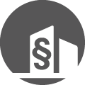 Icon eines Geb&auml;udes mit Paragraphenzeichen &ndash; symbolisiert Unternehmensjuristen.