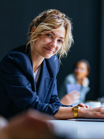 Bild einer l&auml;chelnden Businessfrau